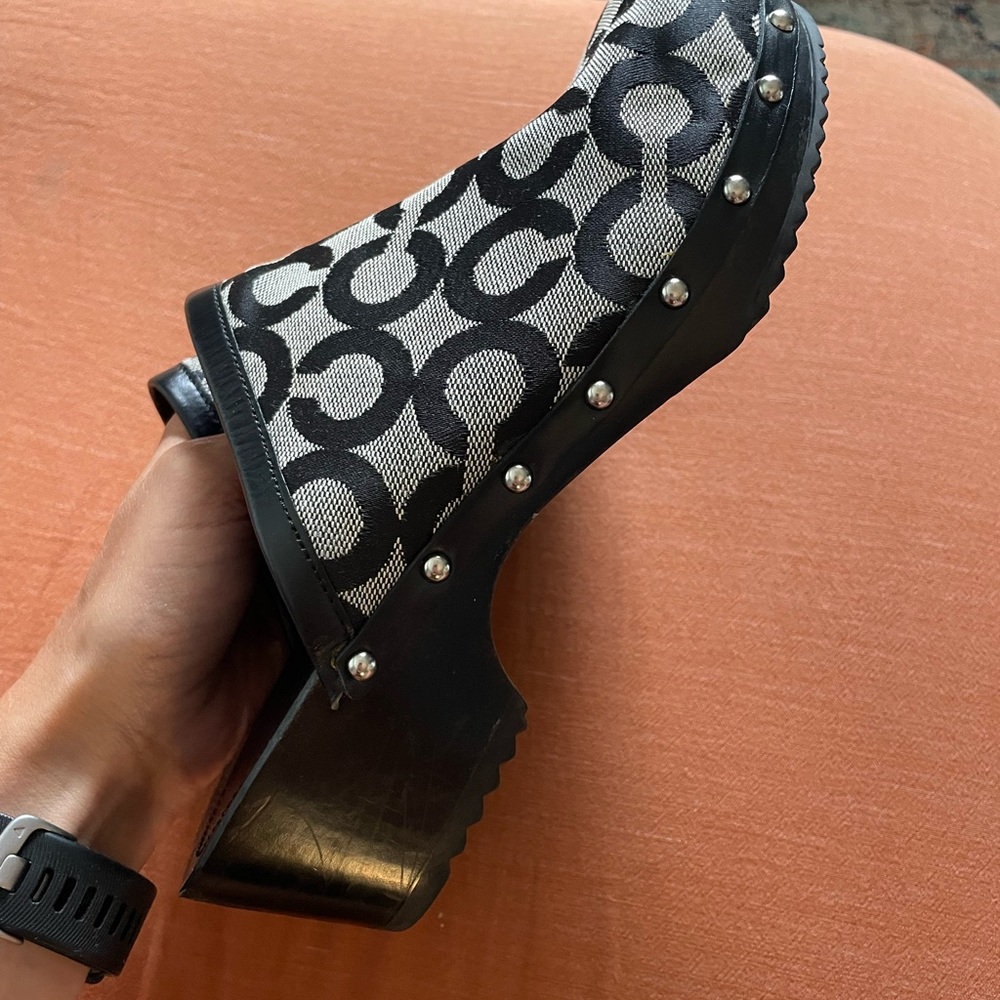 Coach Black and White Logo Clogs Mules - Picture 8 of 8